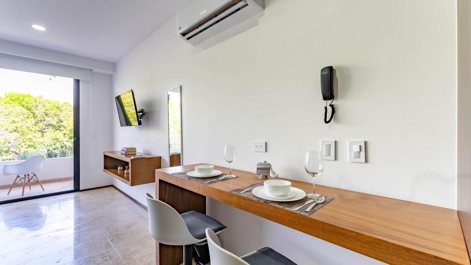 Menesse Tulum