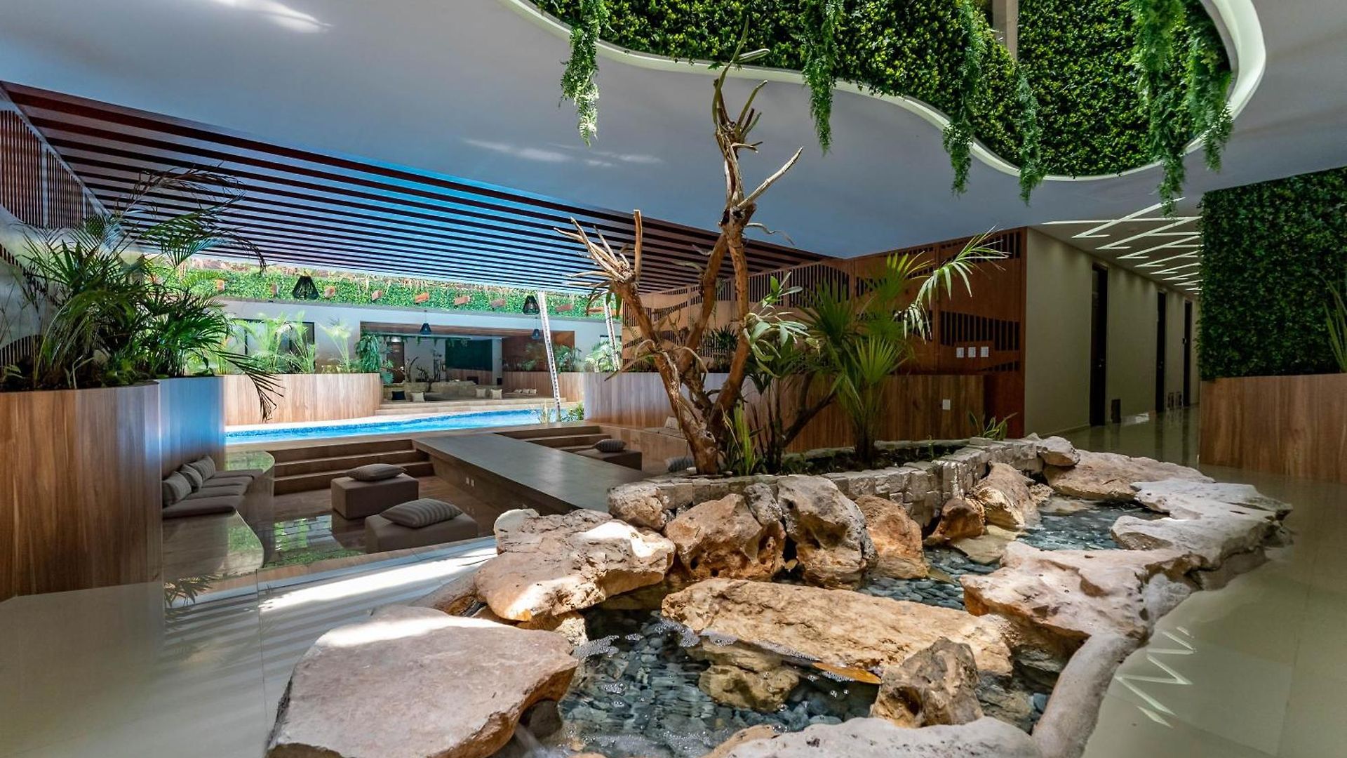 Apartahotel Menesse