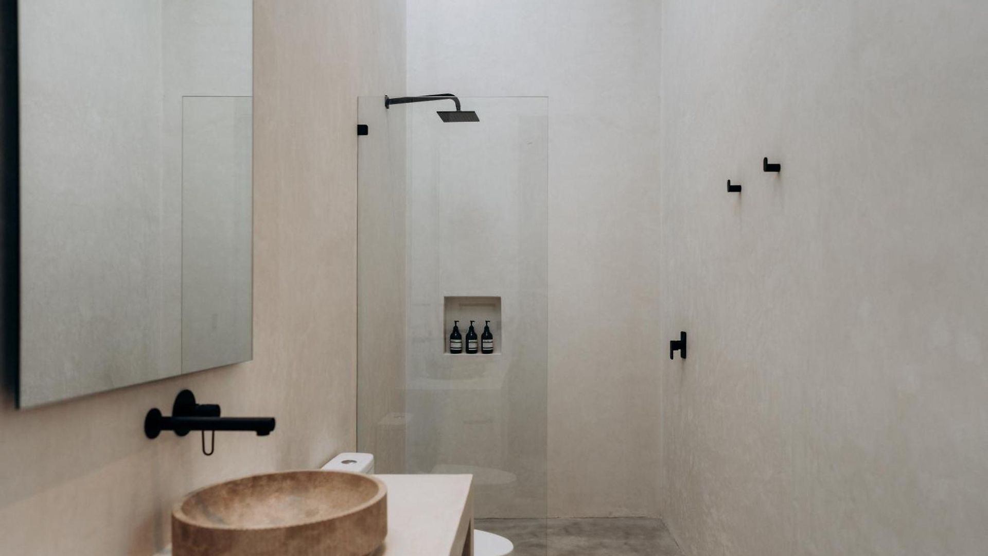 Lev - Celebrated Architectural Designer