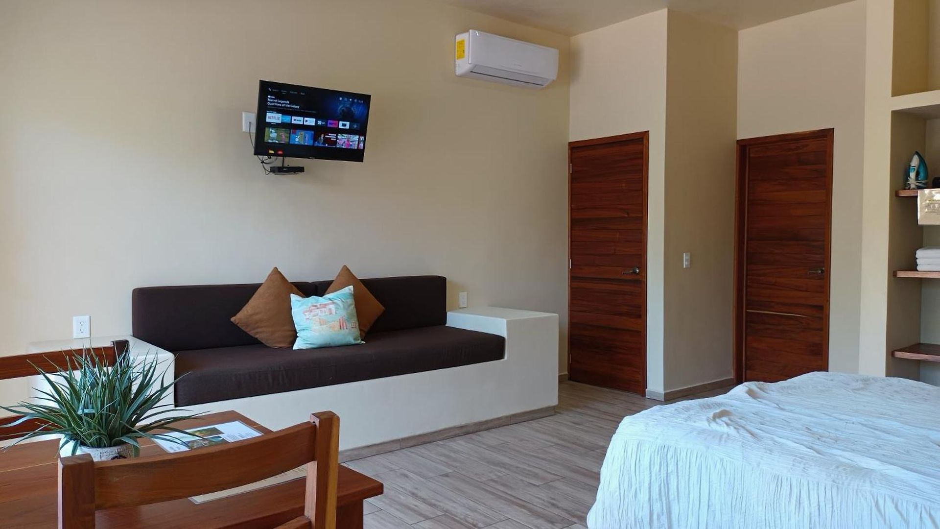 Boutique And Kaban Hotel