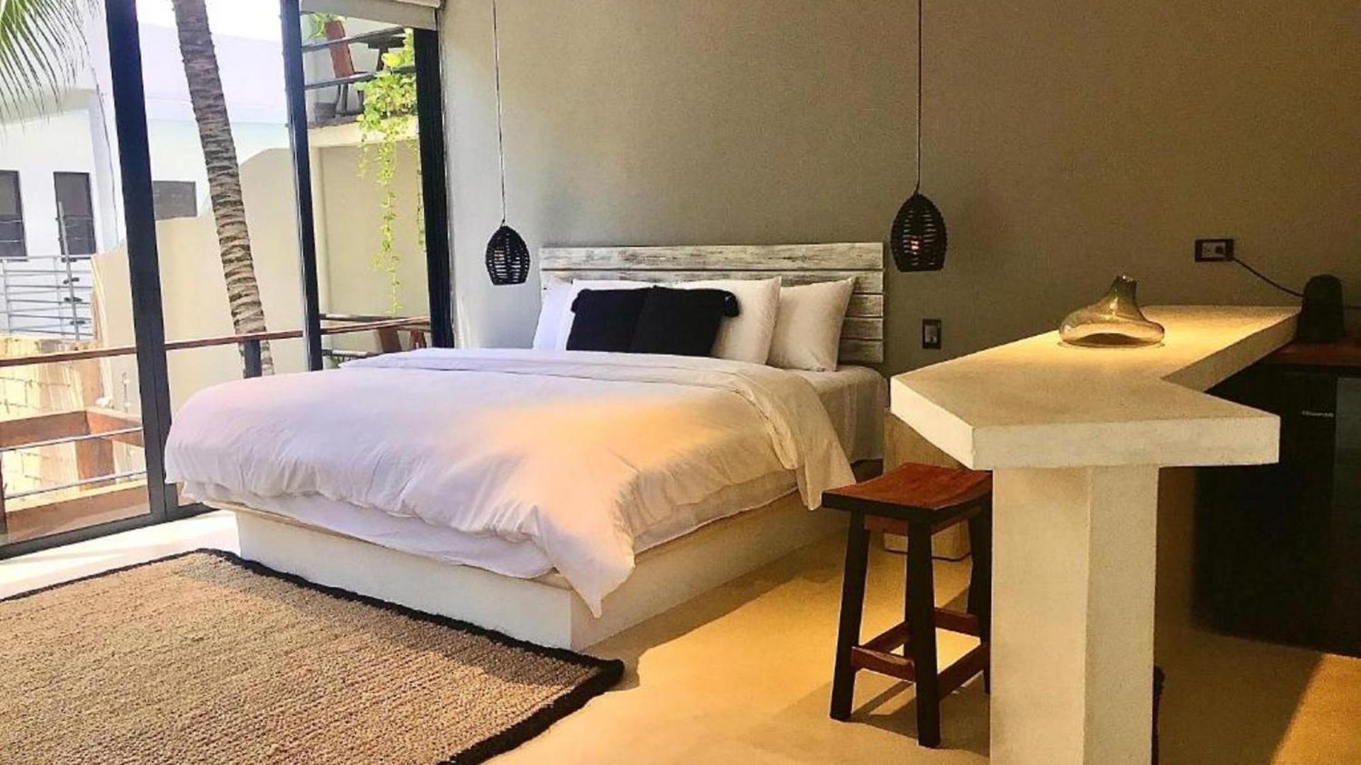 Bt Hotel