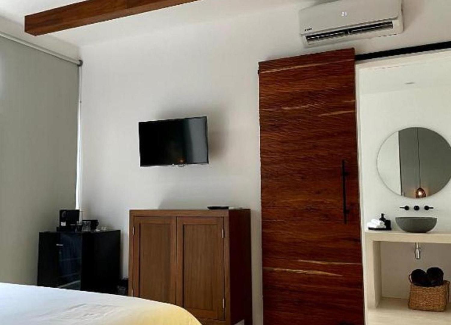 Bt Hotel