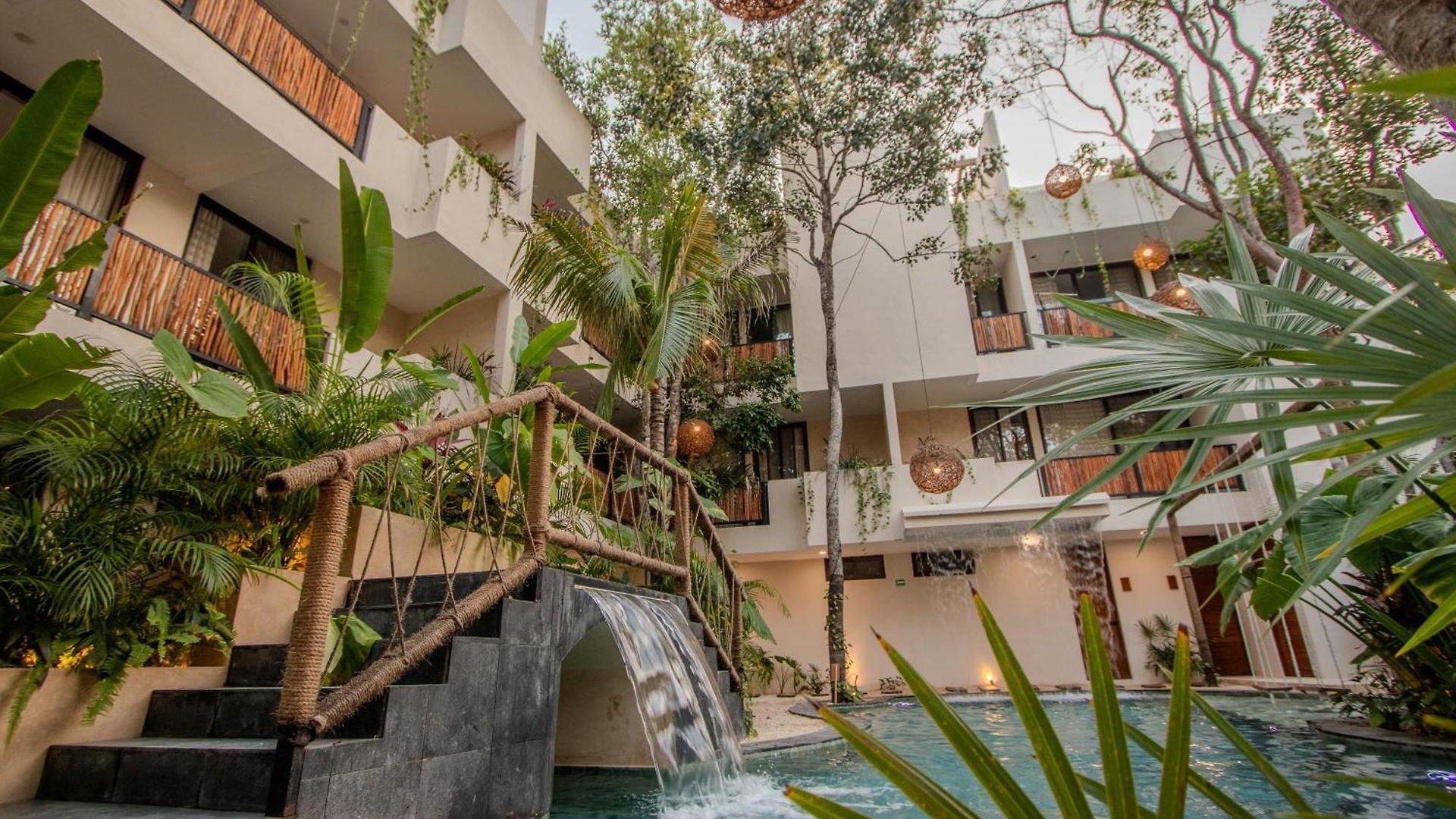 2 Bedroom Plunge Pool Ac Wifi