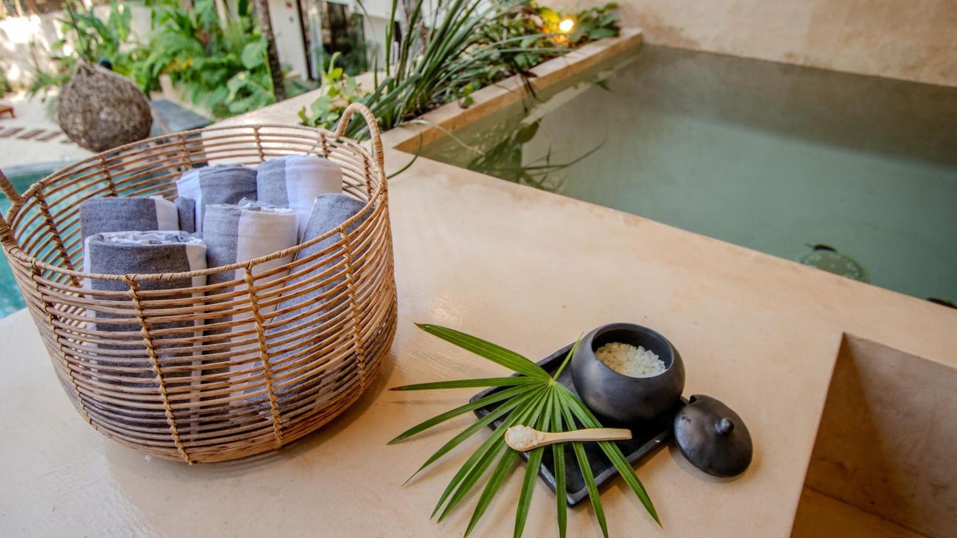 2 Bedroom Plunge Pool Ac Wifi Apartamento *