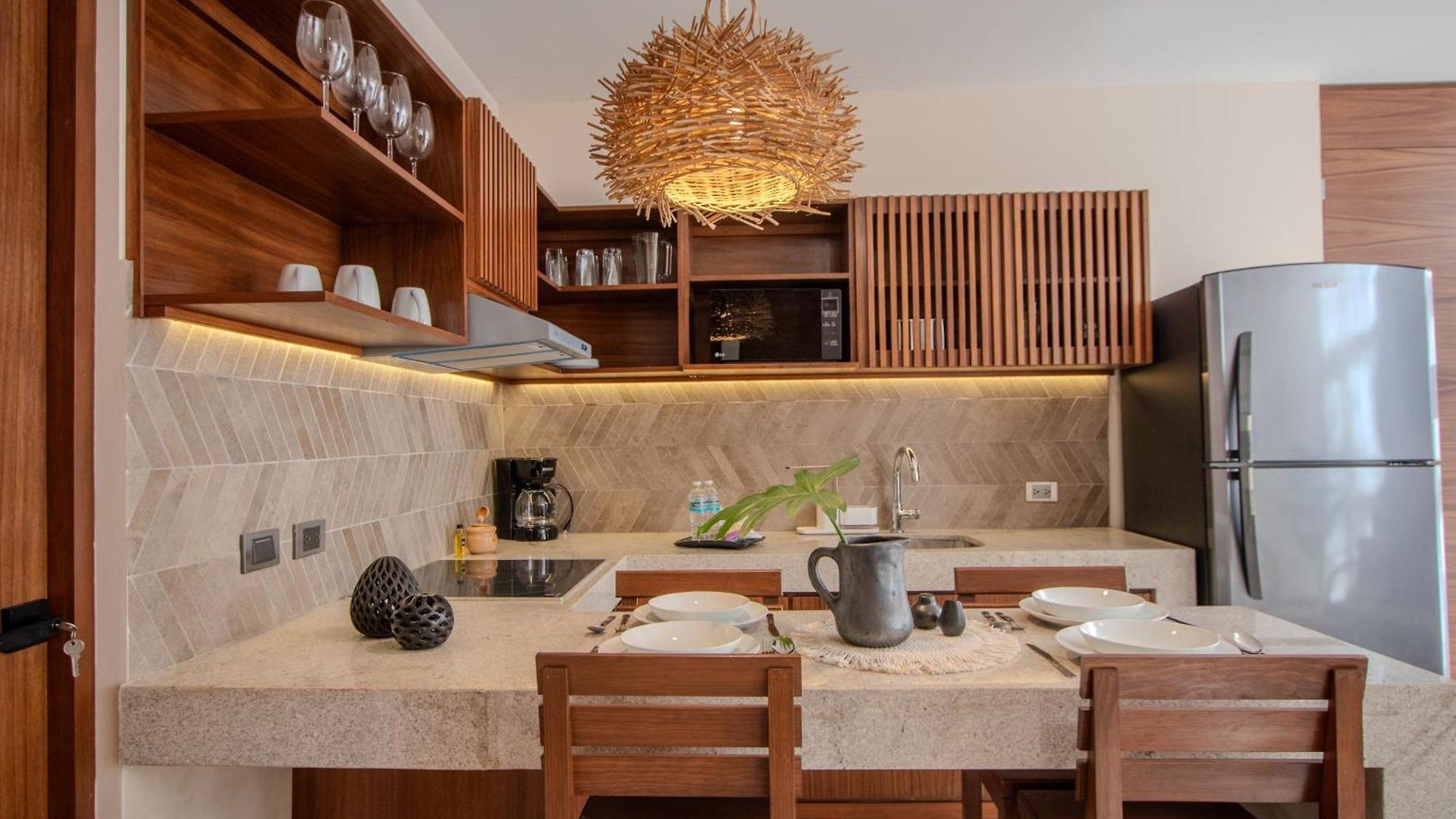 2 Bedroom Plunge Pool Ac Wifi