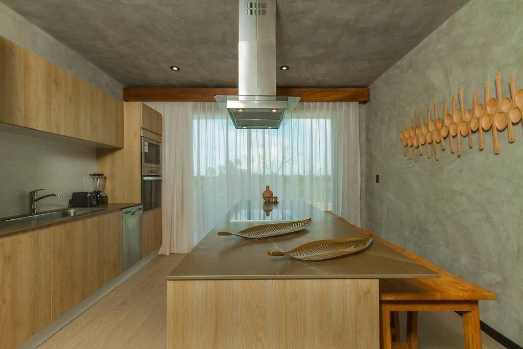 2 Bdr, Wifi 100 Mb, Jungle View Apartment