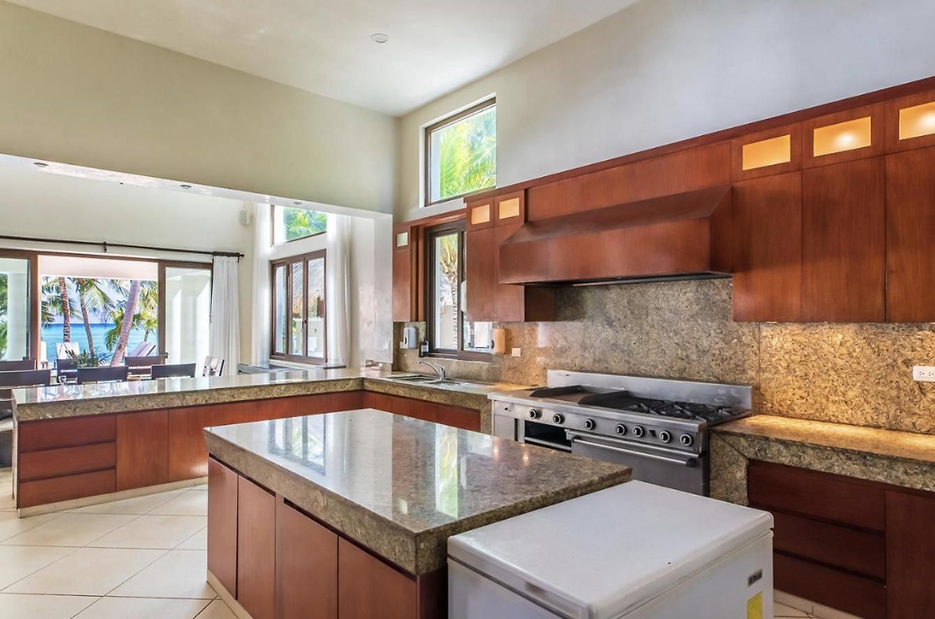 Villa Mansion Soliman Bay For 34 Guests Tulum