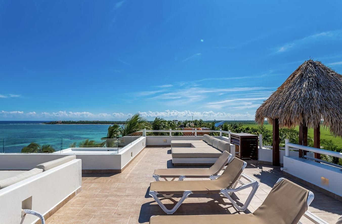 Villa Mansion Soliman Bay For 34 Guests *
