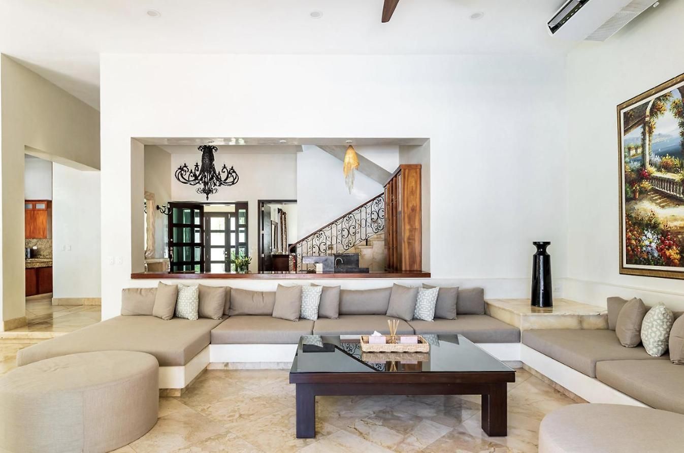 Mansion Soliman Bay For 34 Guests *