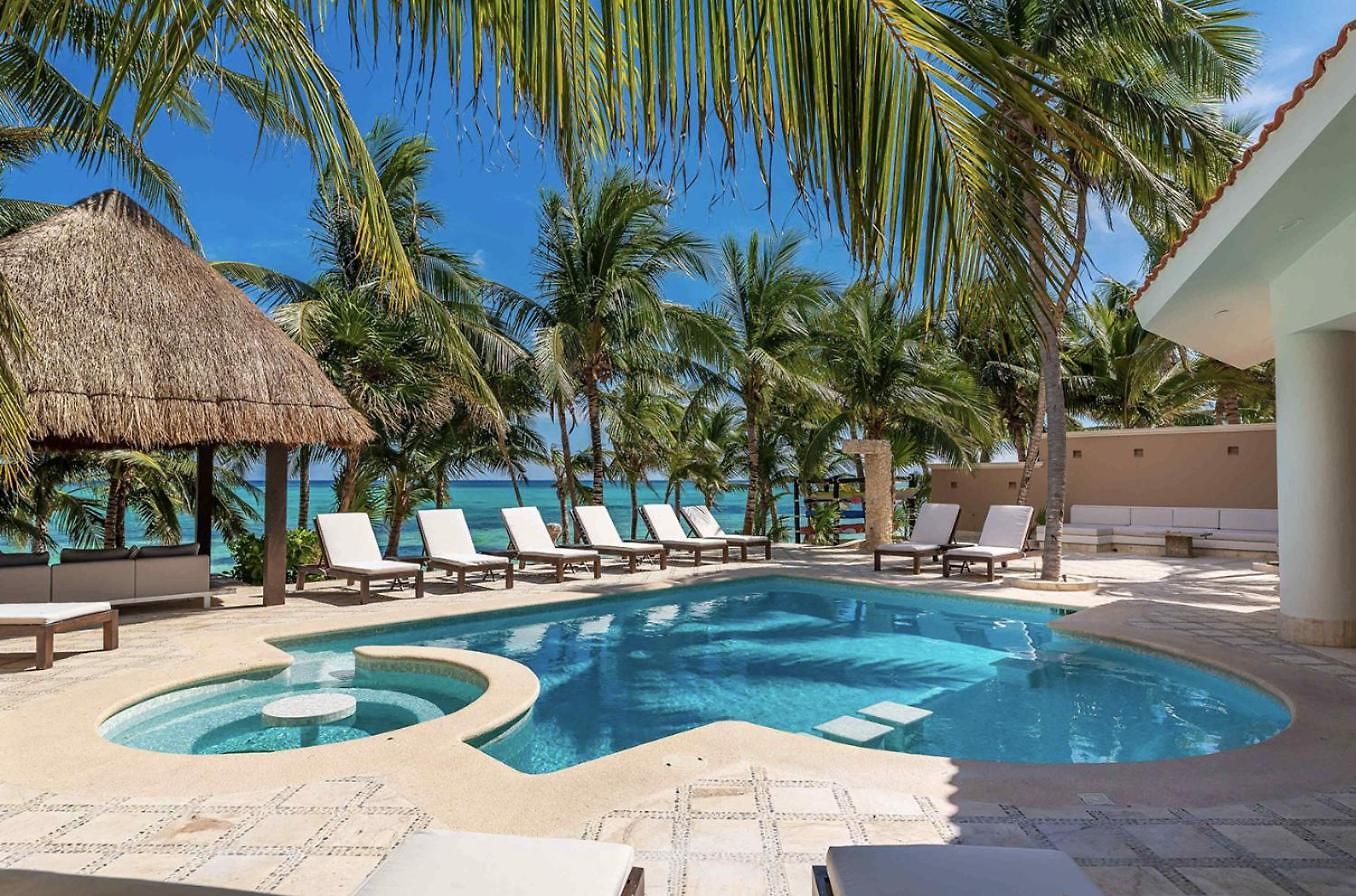 Villa Mansion Soliman Bay For 34 Guests