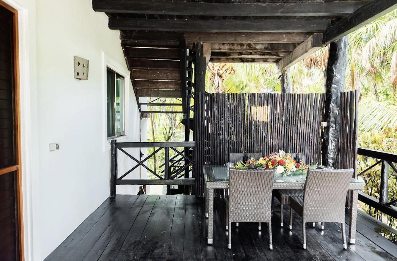Casa De Vientos Soliman Bay Villa *