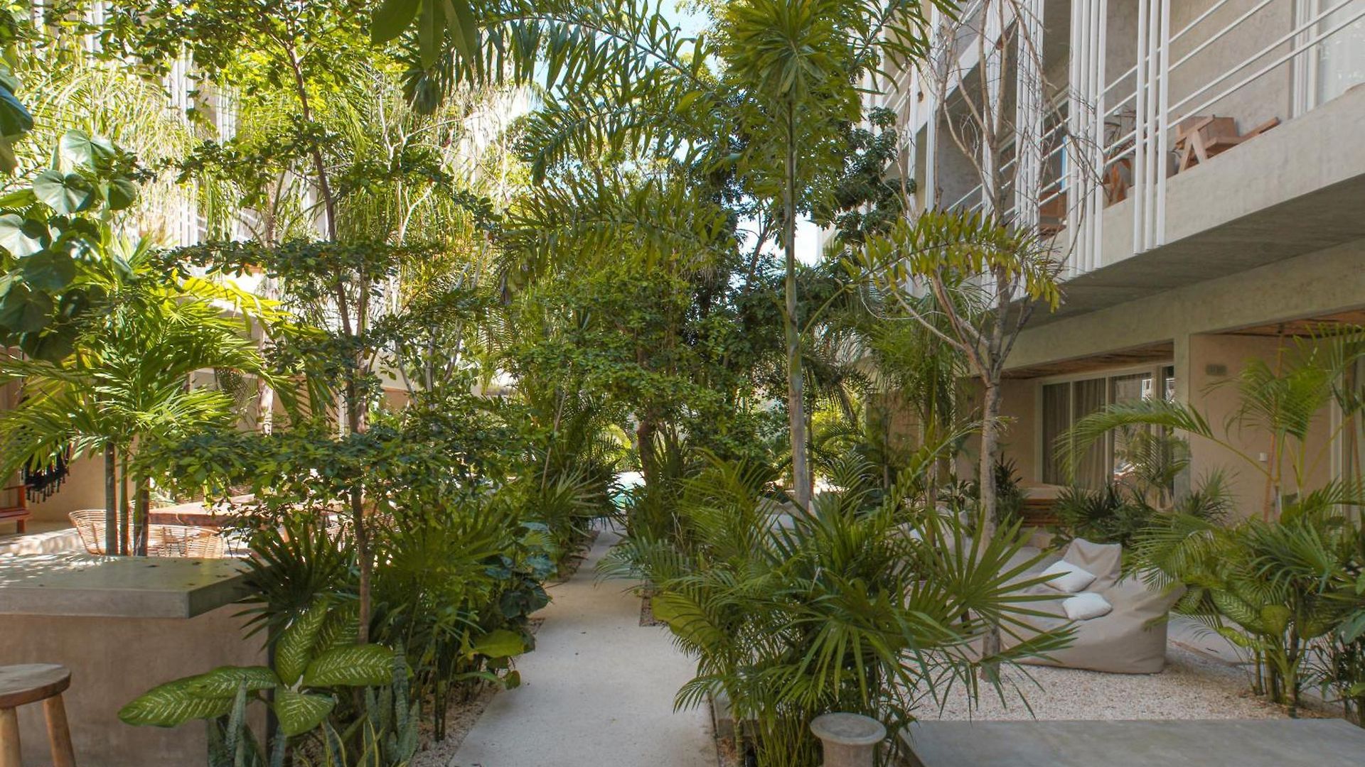 Jungle Chic Hotel Tulum