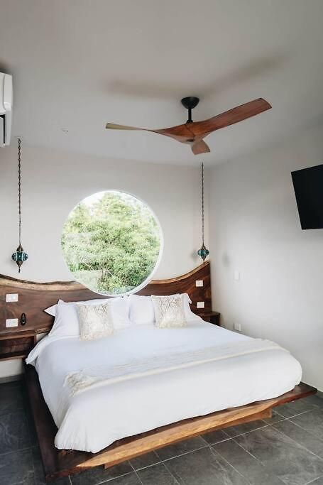 8br Two-villa Compound With Four Pools