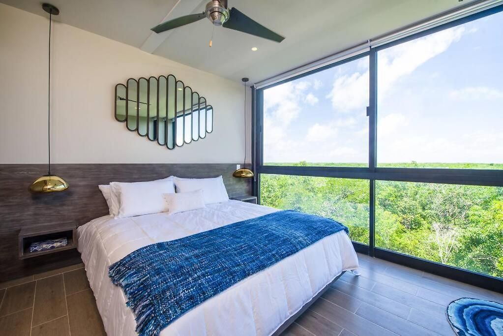 Apartment Designer Penthouse - Rooftop Pool & Jungle View