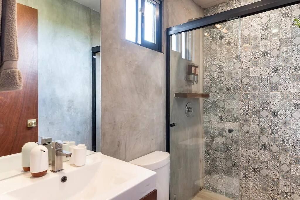 Apartment Designer Penthouse - Rooftop Pool & Jungle View *