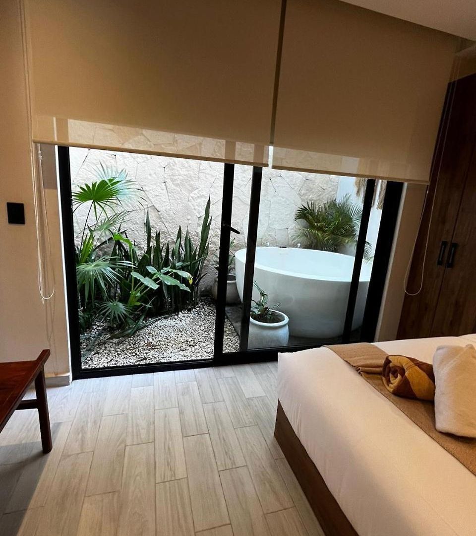 Cozy With A King Size Bed *
