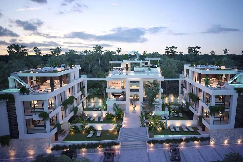 Majestic The Ultimate Luxury Oasis With Pool Apartment