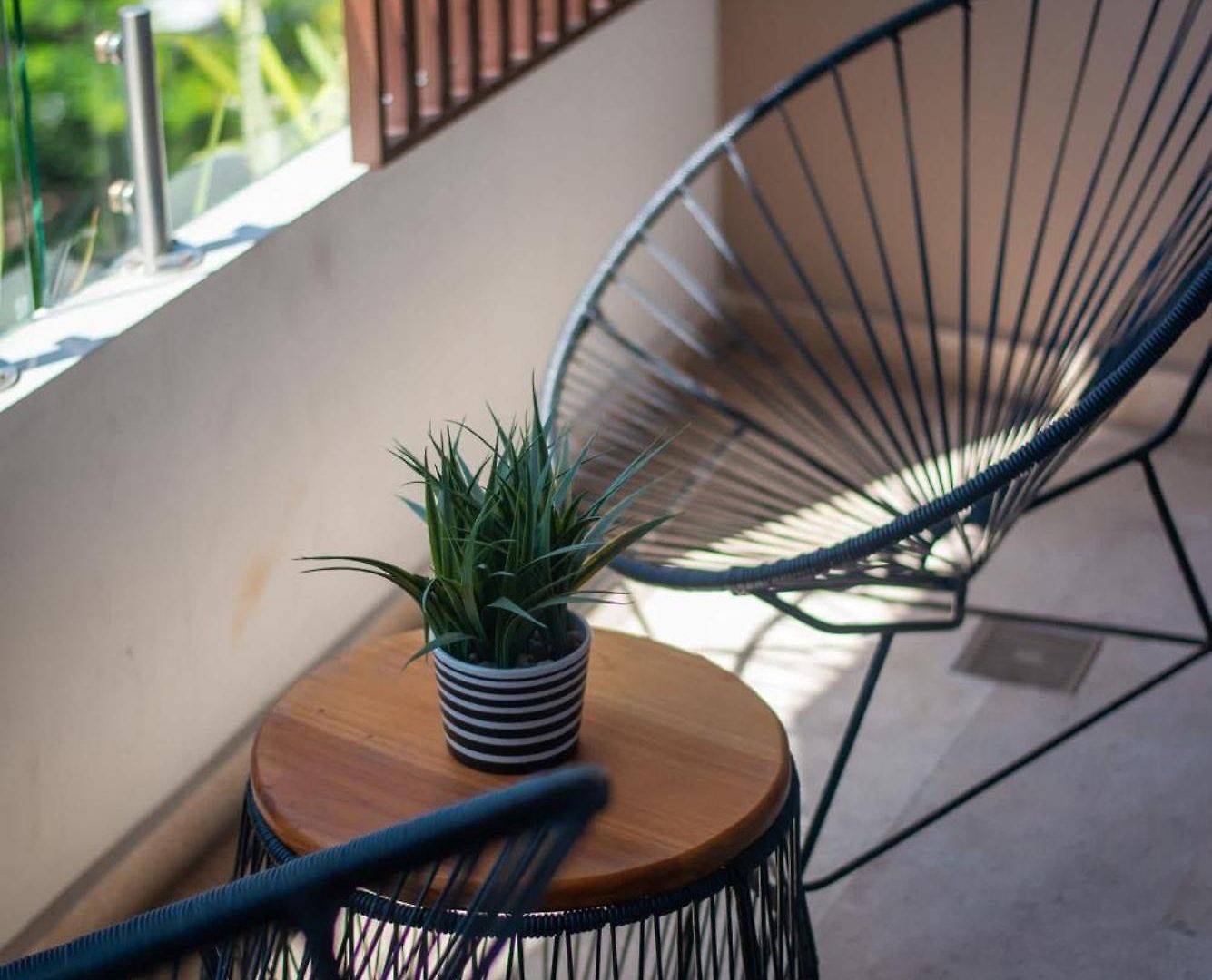 Menesse Hideaway - Elegant Bohemian Apartment *