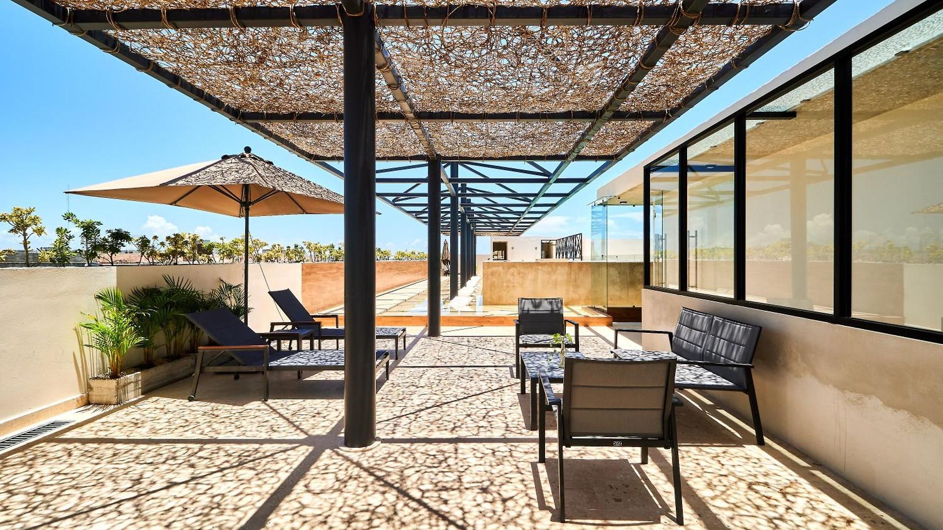 Apartment Escape - Stylish Pool, Gym & Parking Tulum