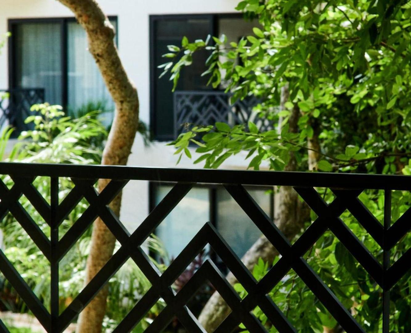Apartment Escape - Stylish Pool, Gym & Parking *