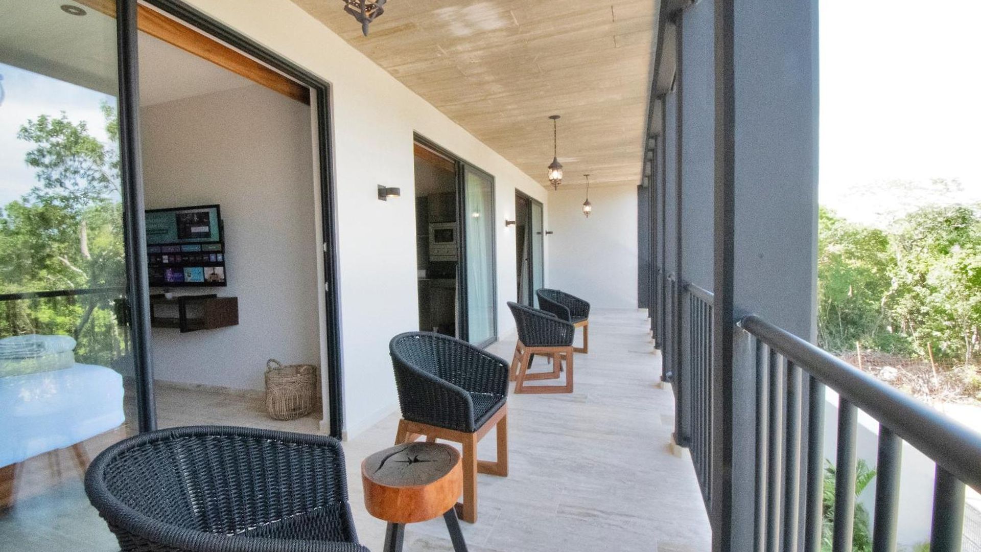 Apartment Hacienda Tuk By The Spot *