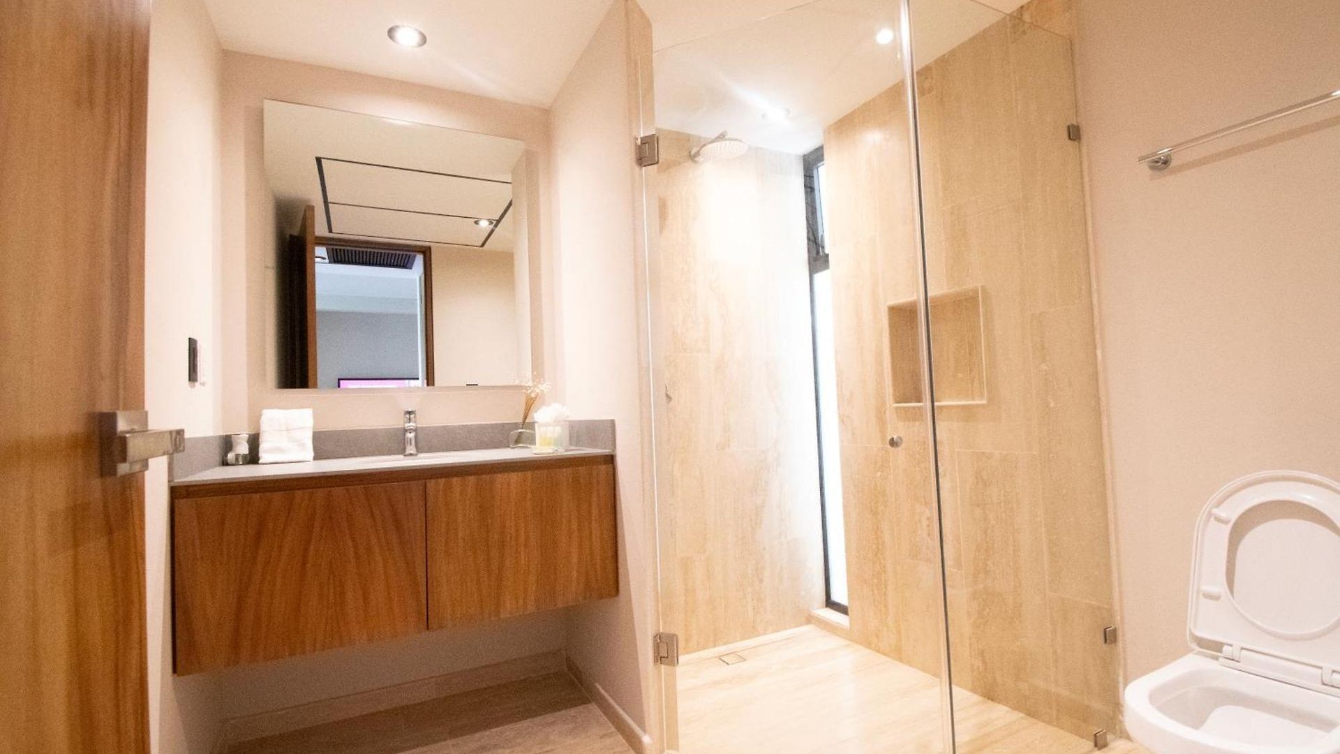 Apartment Hacienda Tuk By The Spot *
