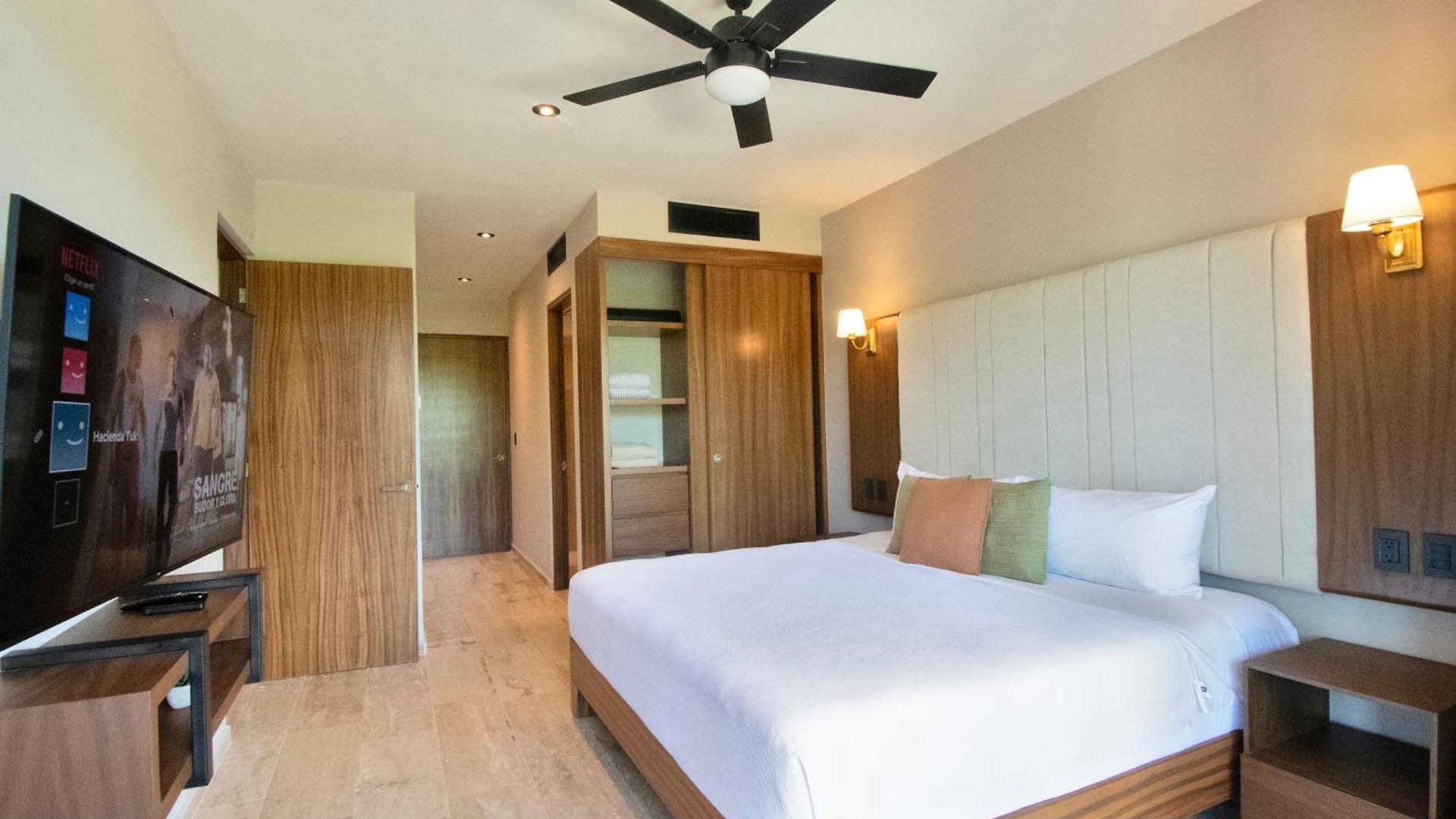 Hacienda Tuk By The Spot Apartment *