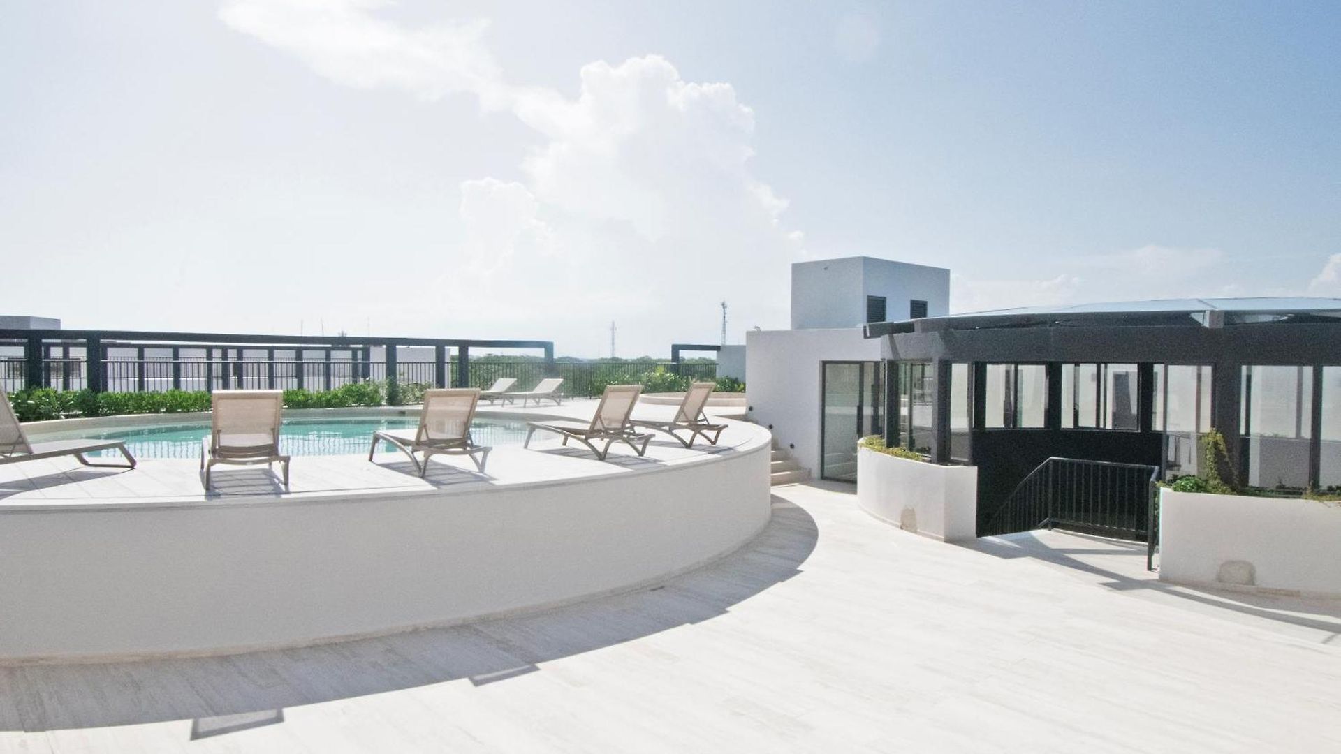 Hacienda Tuk By The Spot Tulum