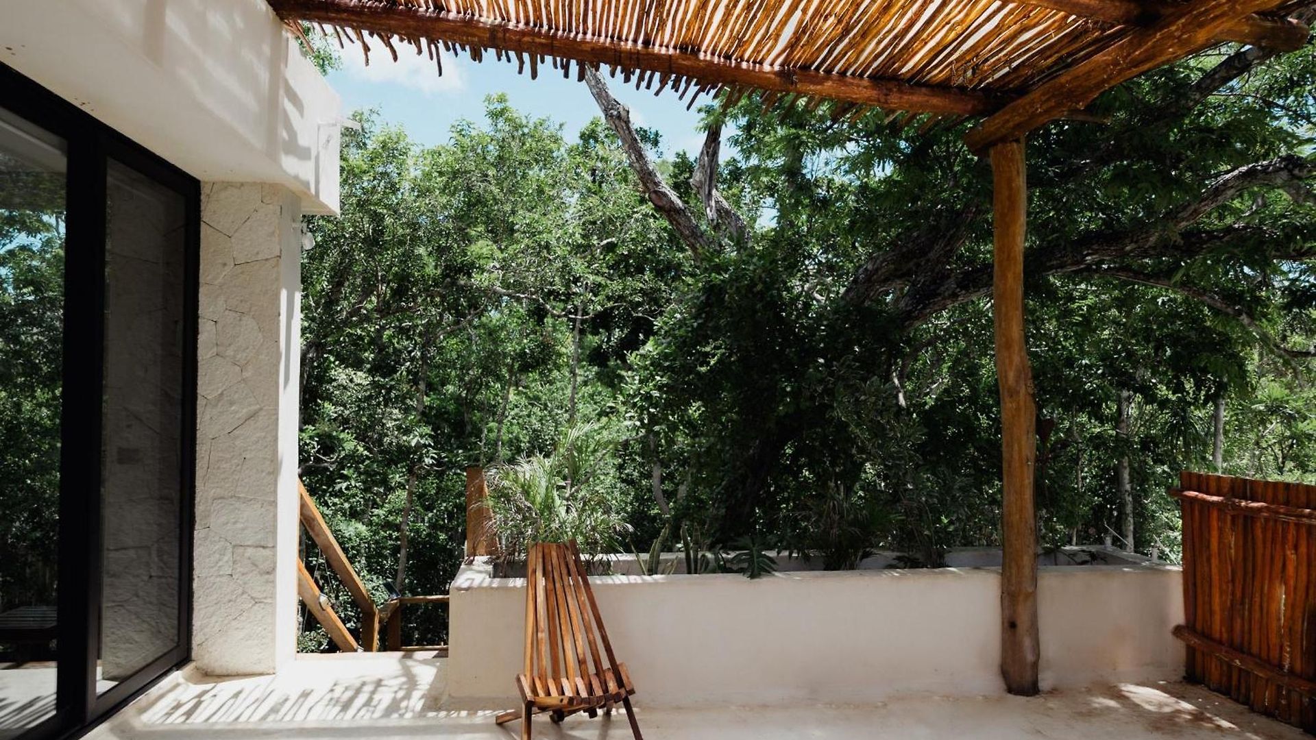 Deluxe Kiin Villa Tulum