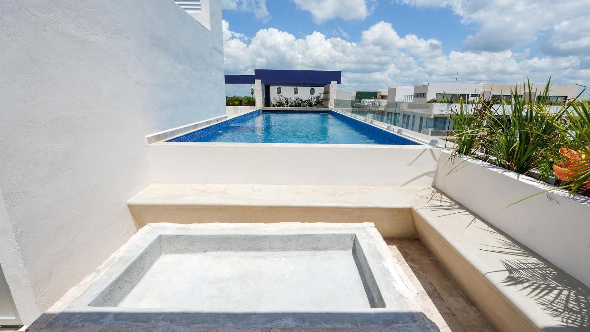 Aldea Dream Modern Designer 2 Floor Penthouse Sleeps 8 Apartment *