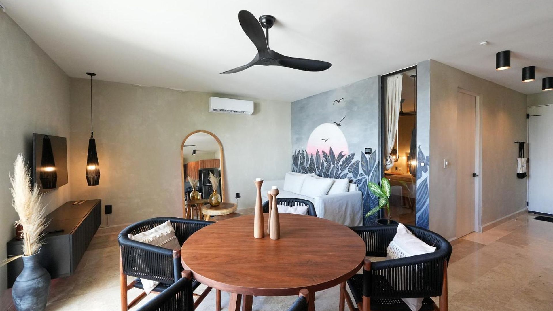 Aldea Dream Modern Designer 2 Floor Penthouse Sleeps 8 *