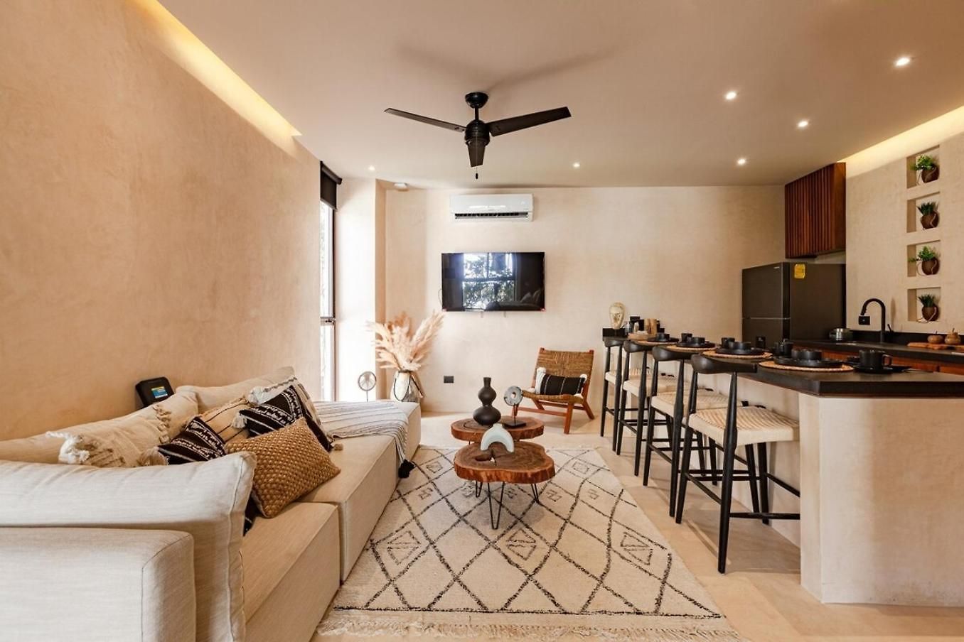 Apartment Encanto Luxe Jungle 10min Beachhot Tubking *