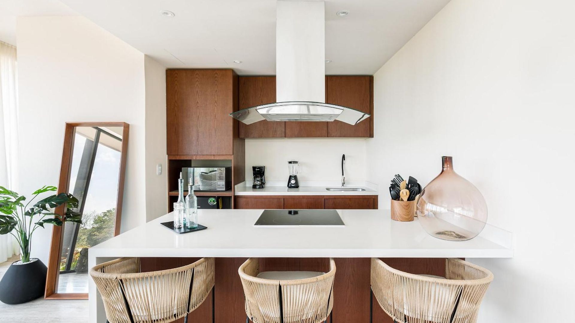 Apartment Temple Paradise Luxury 6 Min From