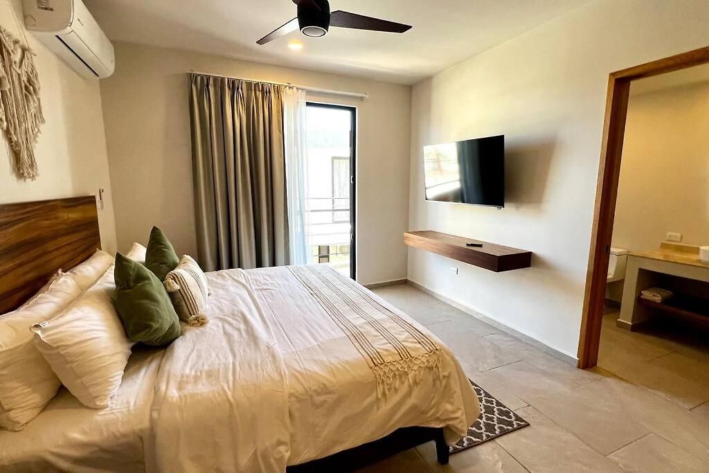 Spacious Penthouse With Pool Apartamento