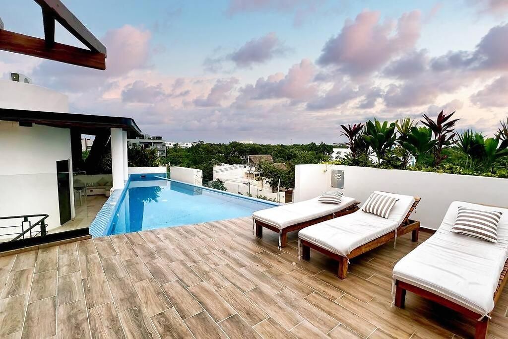Apartamento Spacious Penthouse With Pool
