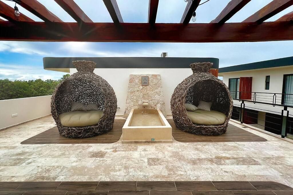 Spacious Penthouse With Pool Apartamento