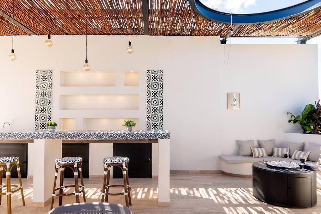 Apartamento Spacious Penthouse With Pool *