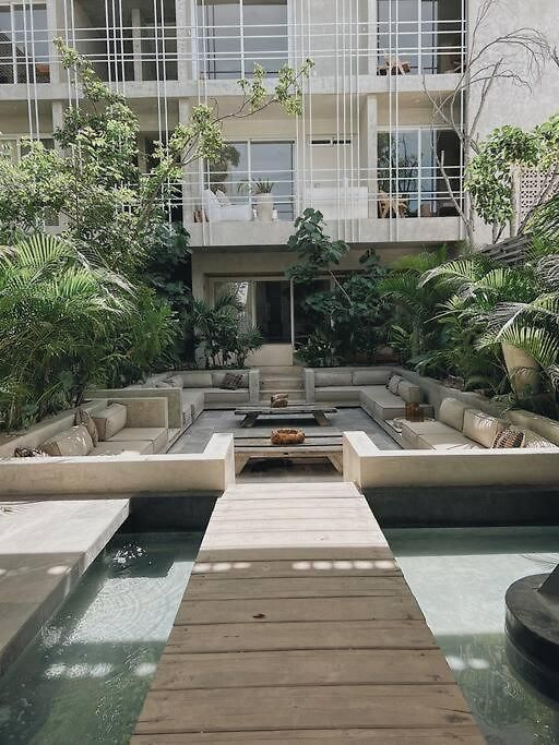Infinity Pool In Veleta Apartment