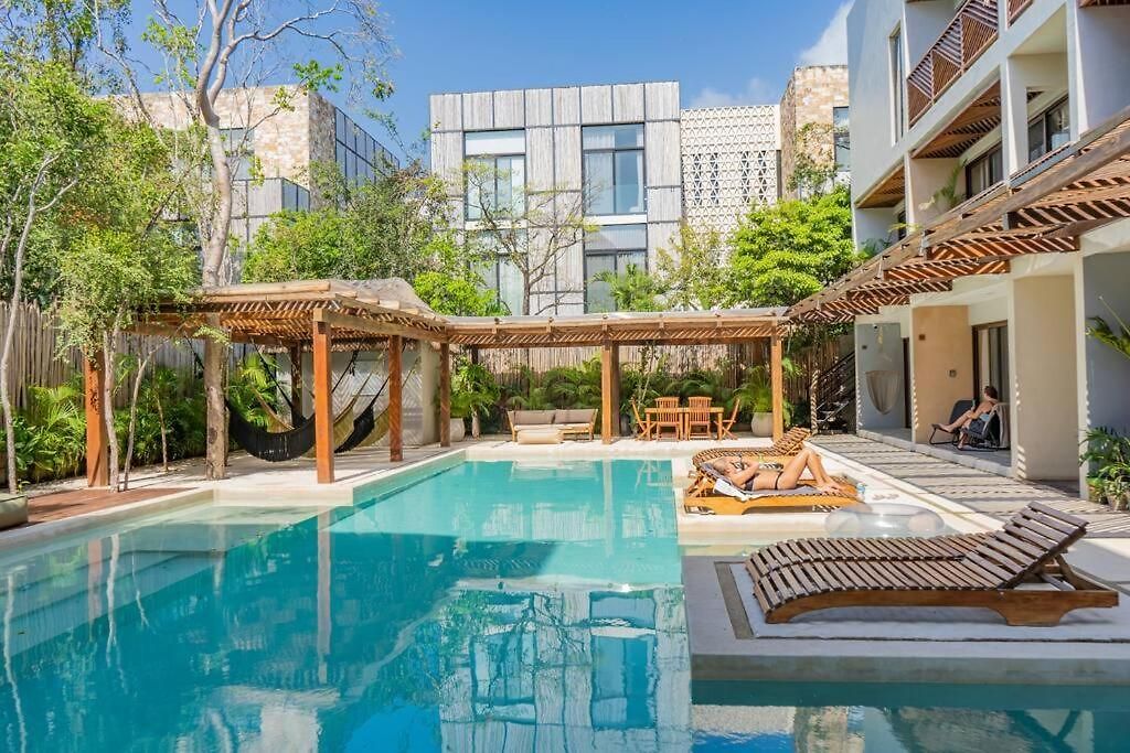 Bahari 2br Ph In Aldea Zama Apartment