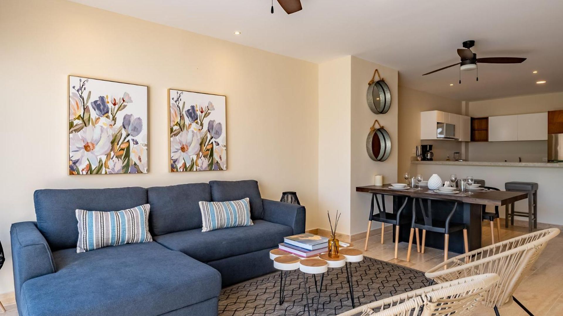 Luxury Gym Jacuzzi Wifi Starlink Apartment