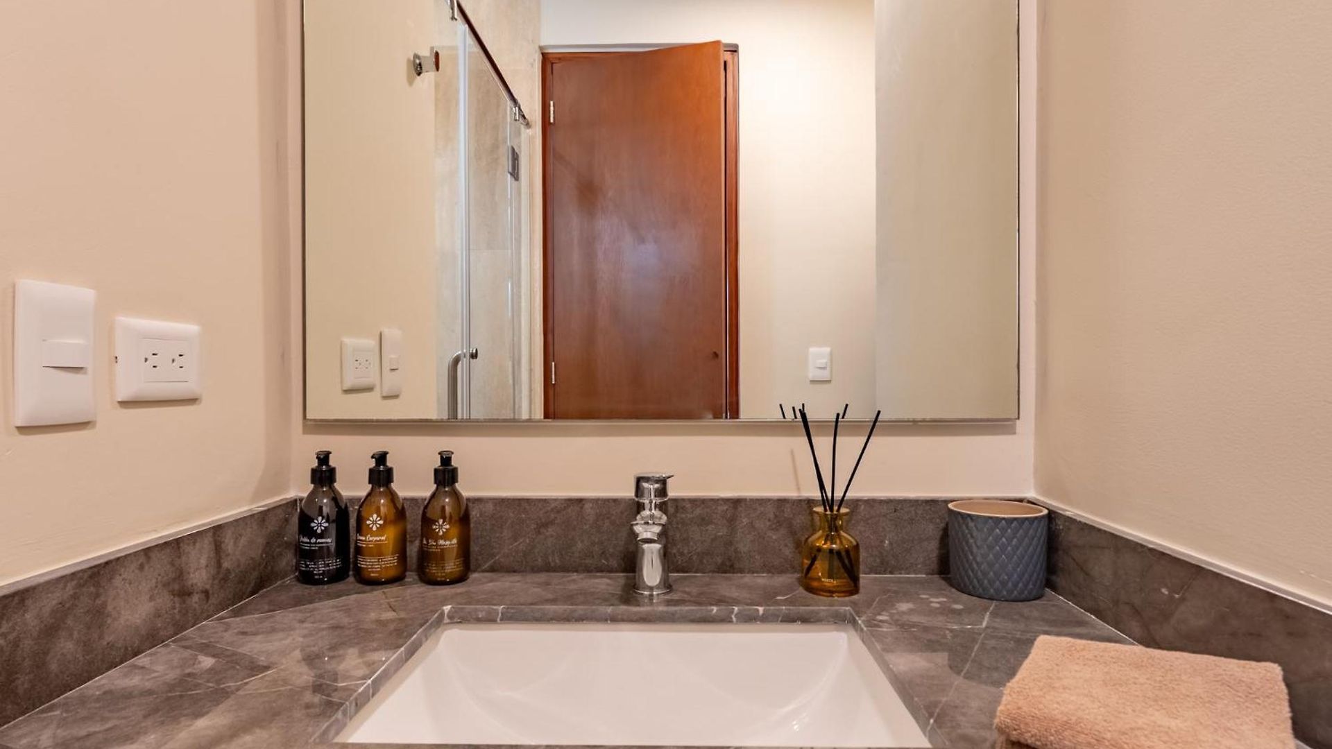 Luxury Gym Jacuzzi Wifi Starlink * Tulum