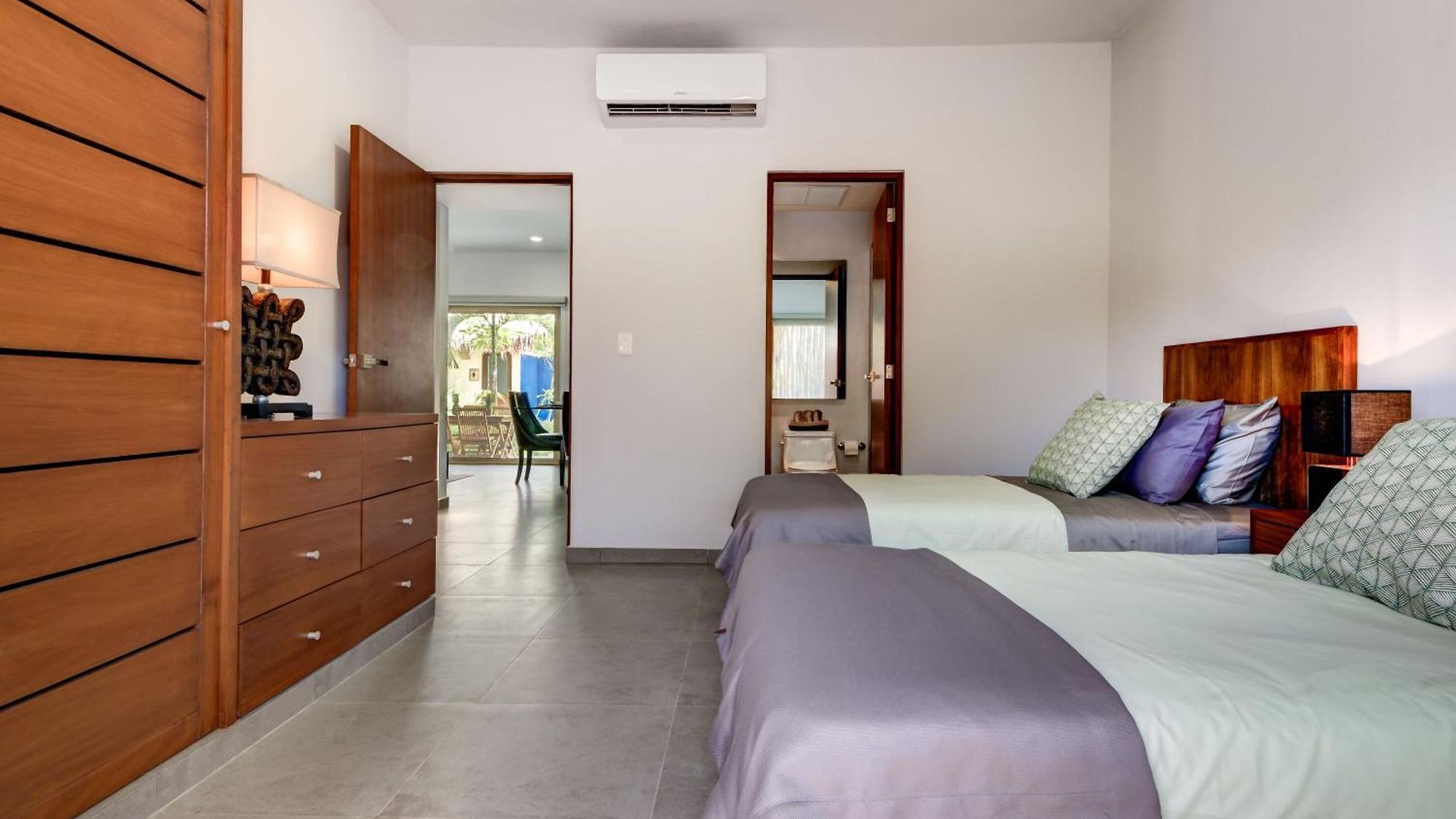 Poolside Bliss With Private Terrace And Jacuzzi Tulum