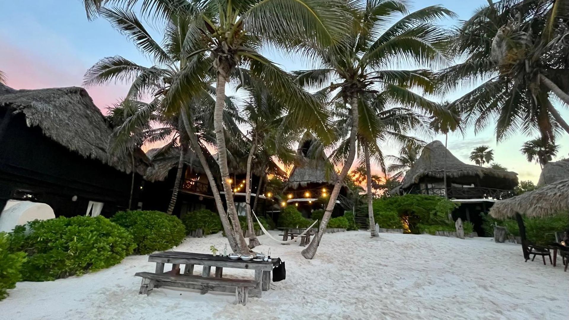 Luv Hotel Tulum