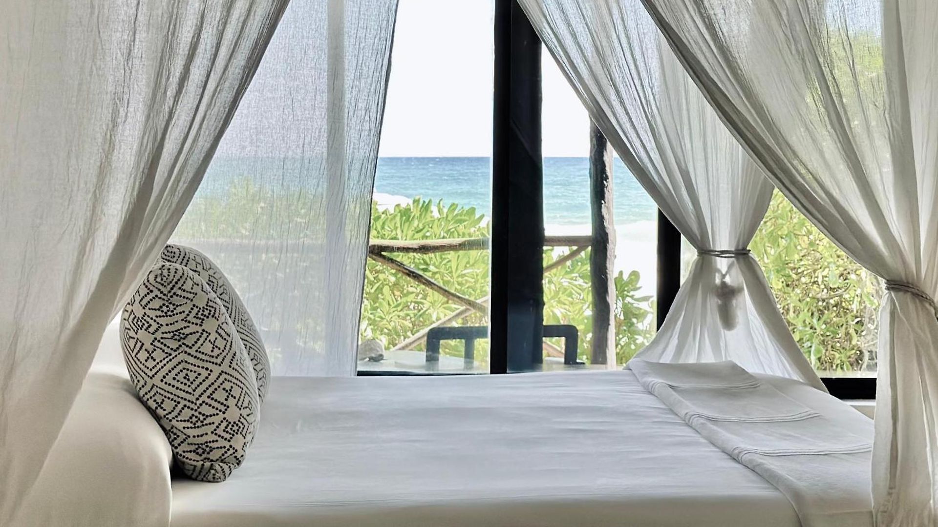 Hotel Luv Tulum