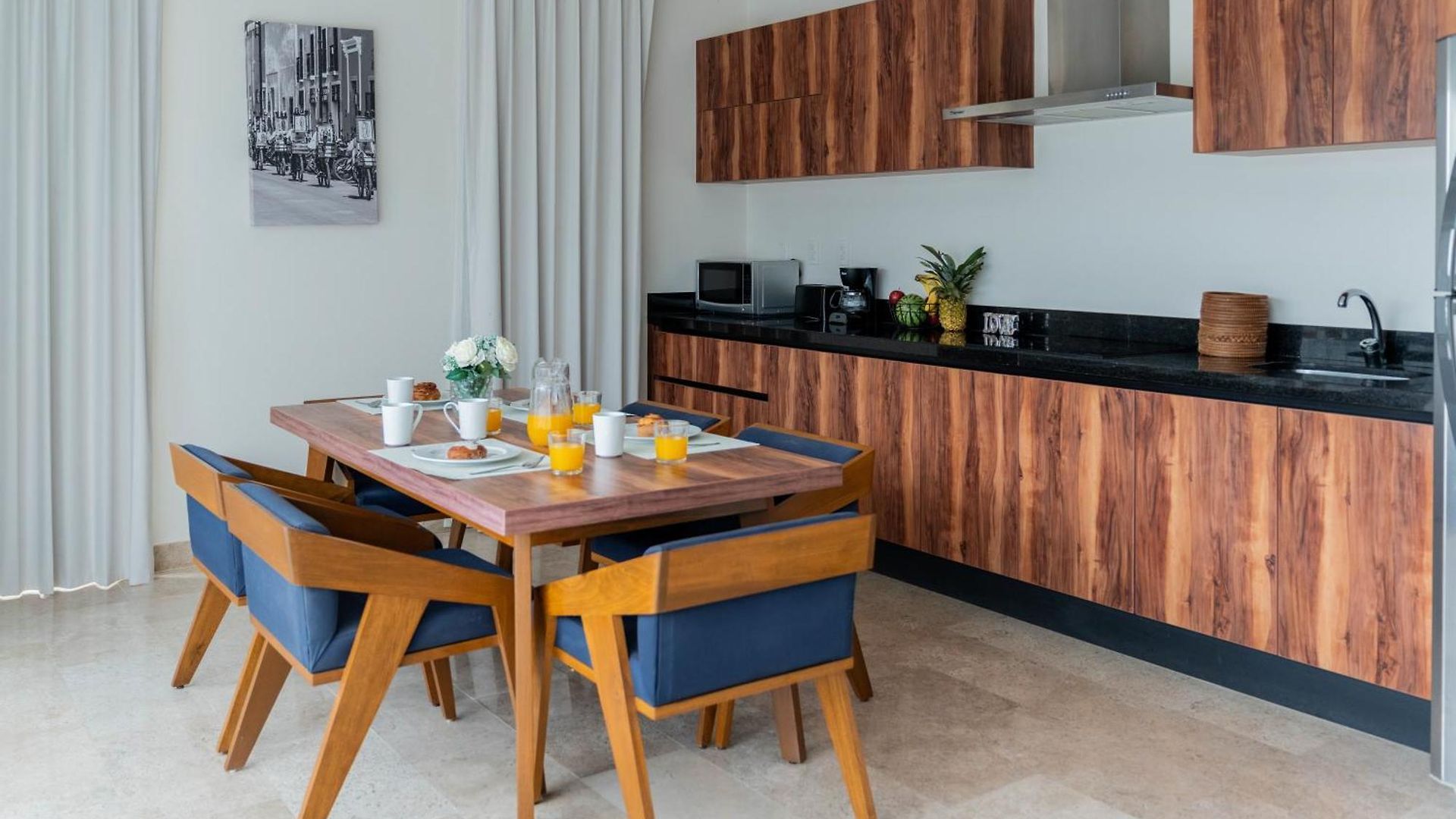 Familiar En Aldea Zama Apartment