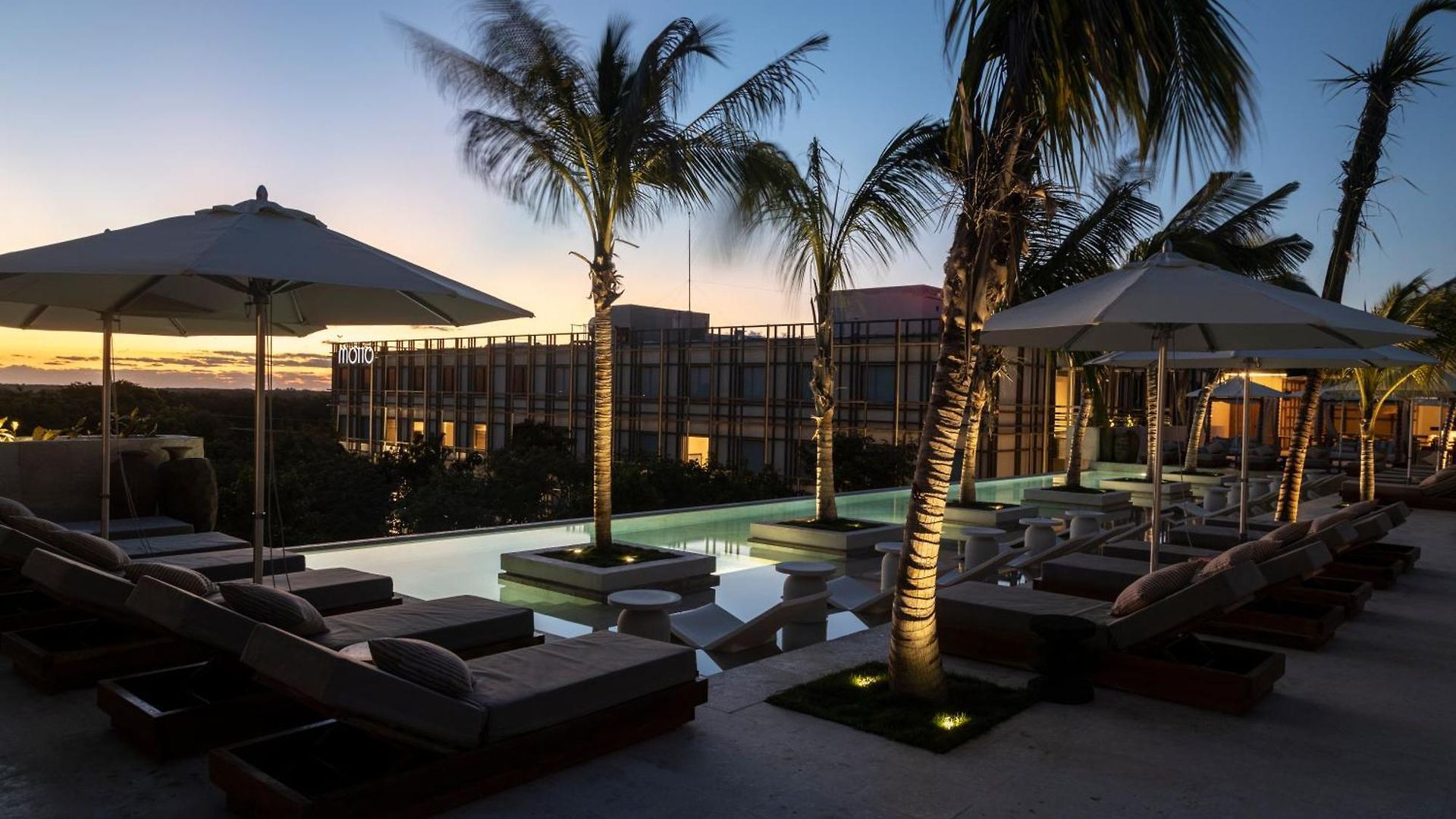 Hotel Motto By Hilton 4*
