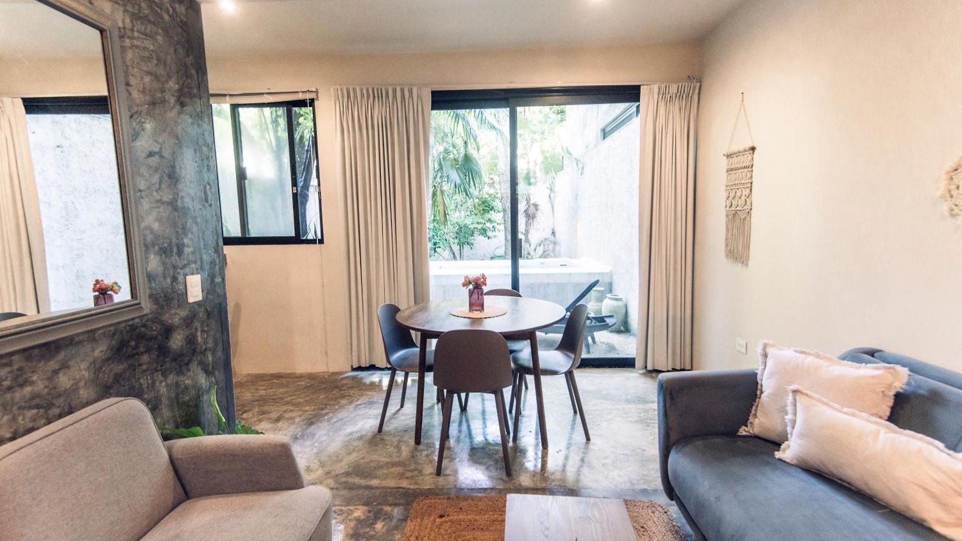 Apartment Nomad Humans Coliving *