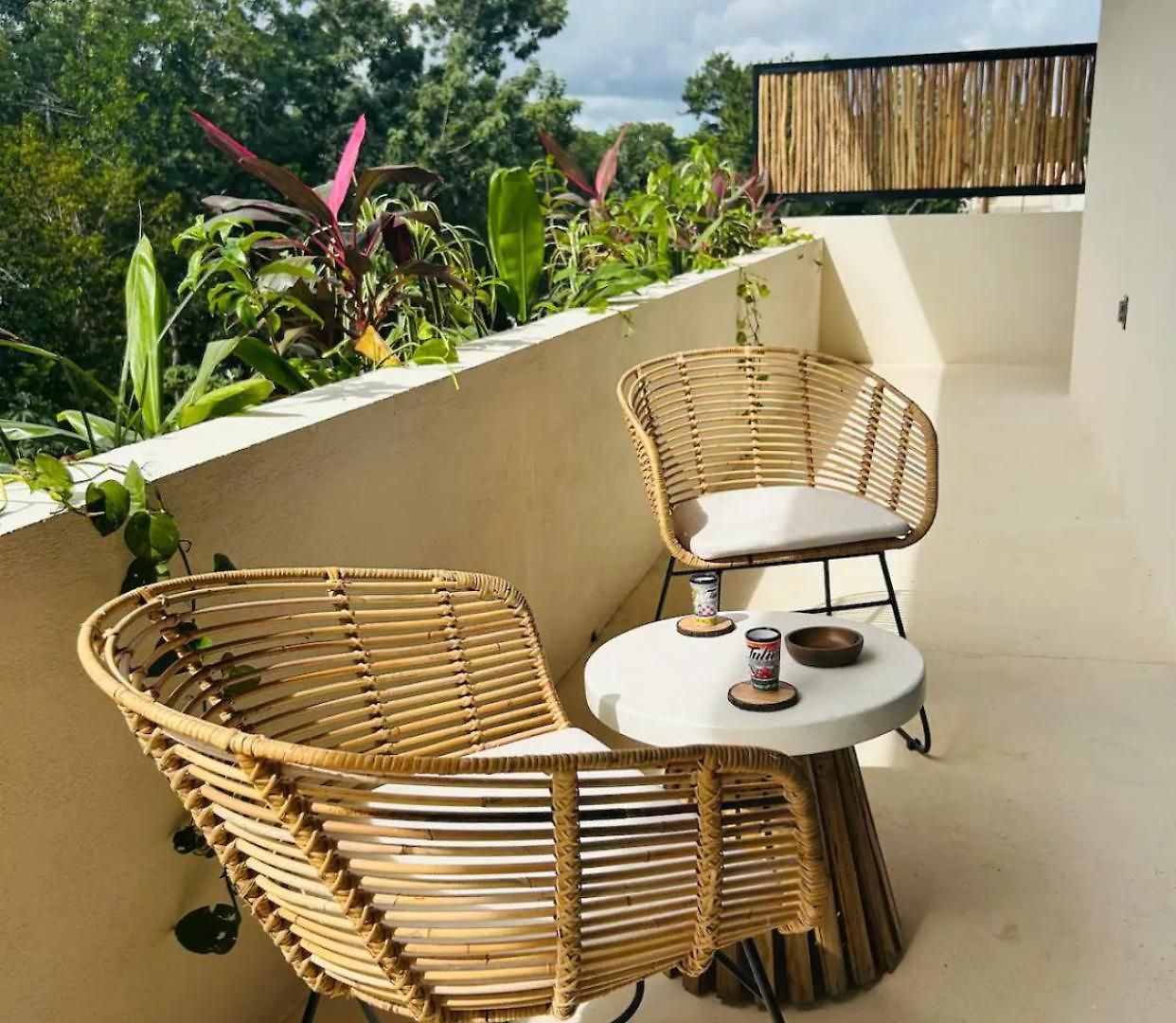 New Large Luxurious 1 Bedroom, 1 Bathroom In Apartment Tulum