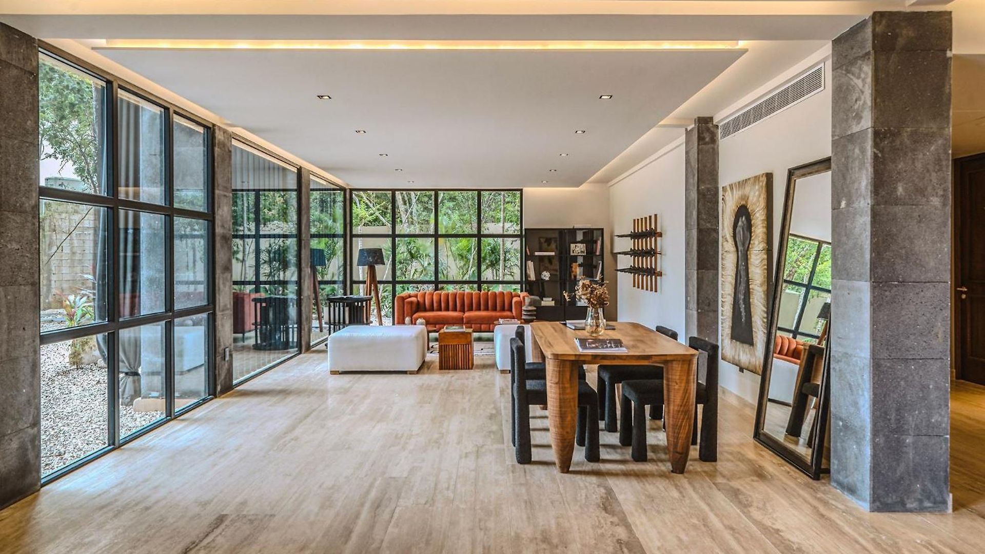 Art Design Loft With Pool, Big Gym, Spa, Hot Tub Apartment *