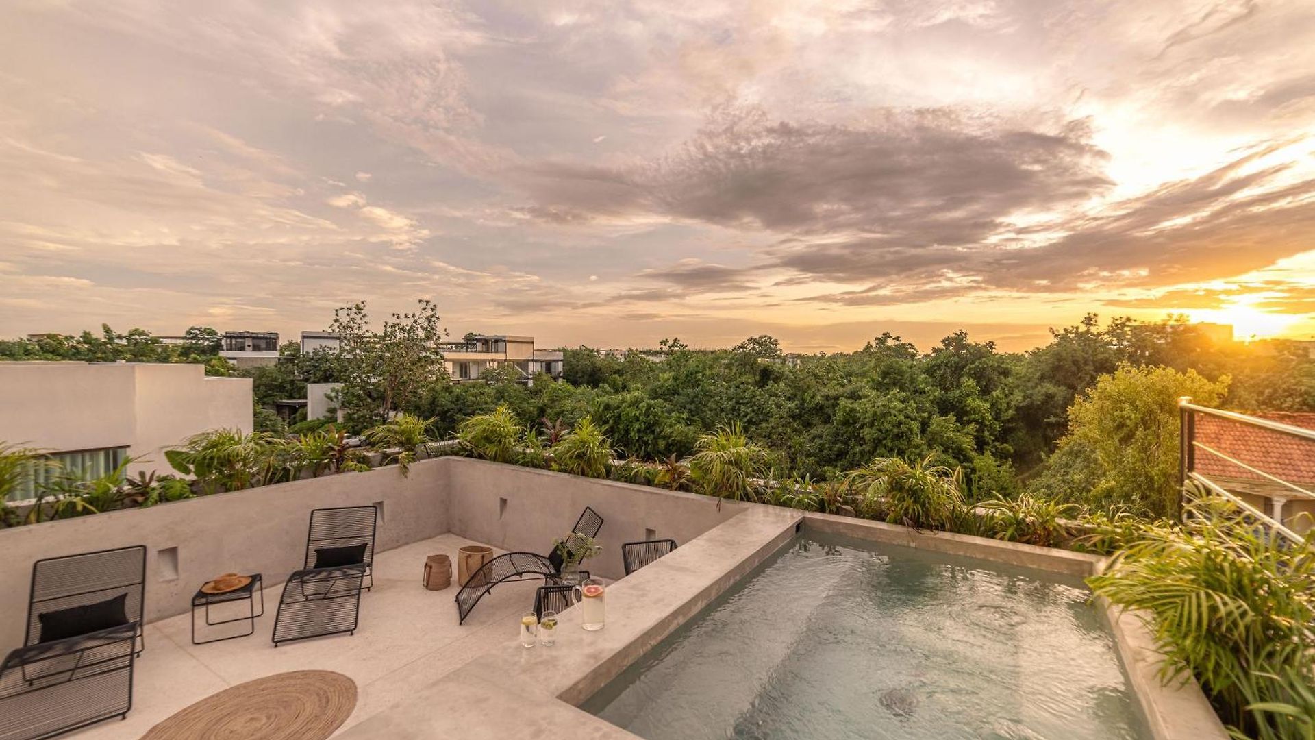 Charlotte * Tulum